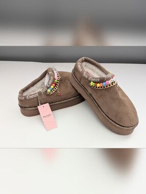 NWT Juicy Couture Women's (Size 7) Mules/Slippers/Shoes w/Beads & Charms